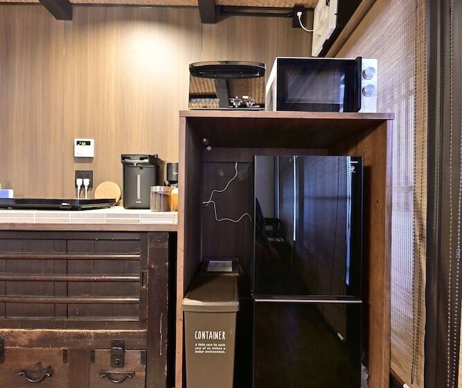 פנסיון Takeya Nishijin