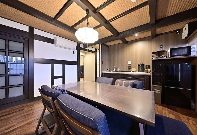 פנסיון Takeya Nishijin