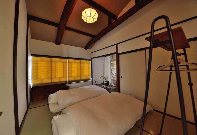 פנסיון Takeya Nishijin