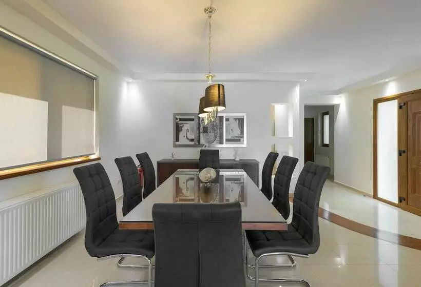 Harmony Villa
