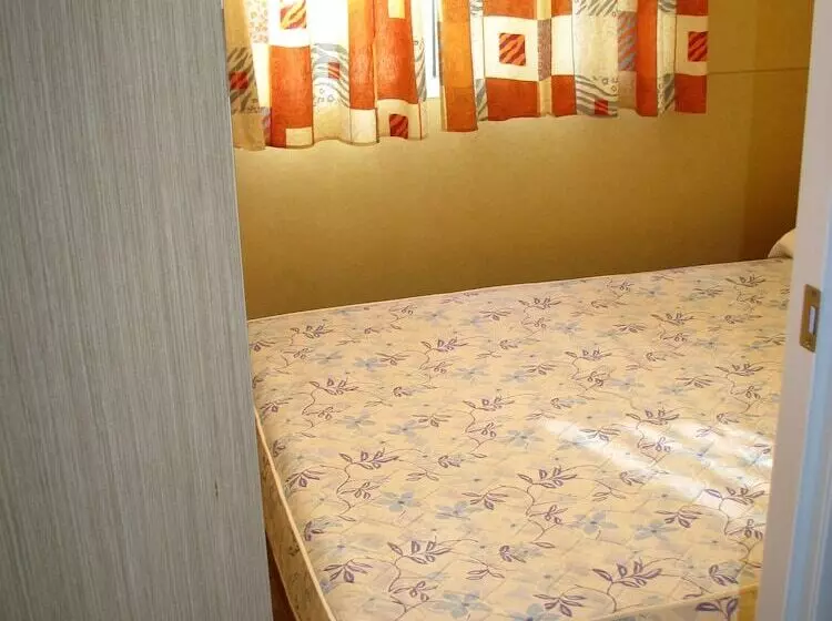 Hotelli Camping Il Boschetto Di Piemma