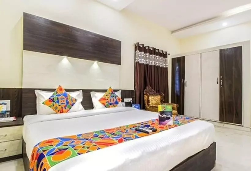 Fabhotel Crown Suites   Nr Sony Signals