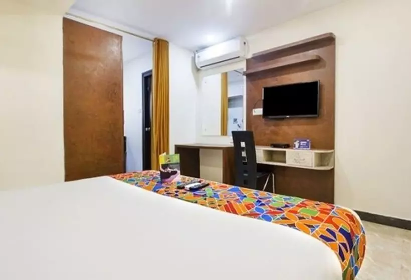 Fabhotel Crown Suites   Nr Sony Signals