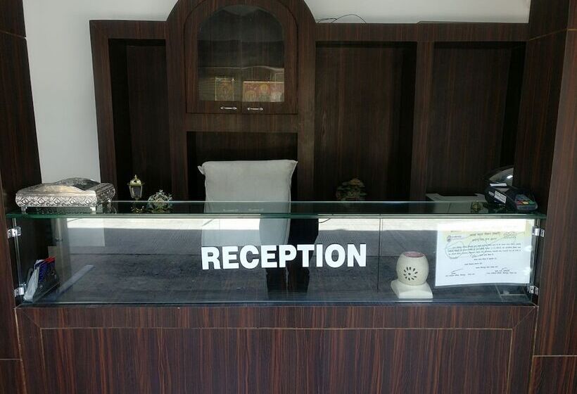 ホテル Gurukripa Inn