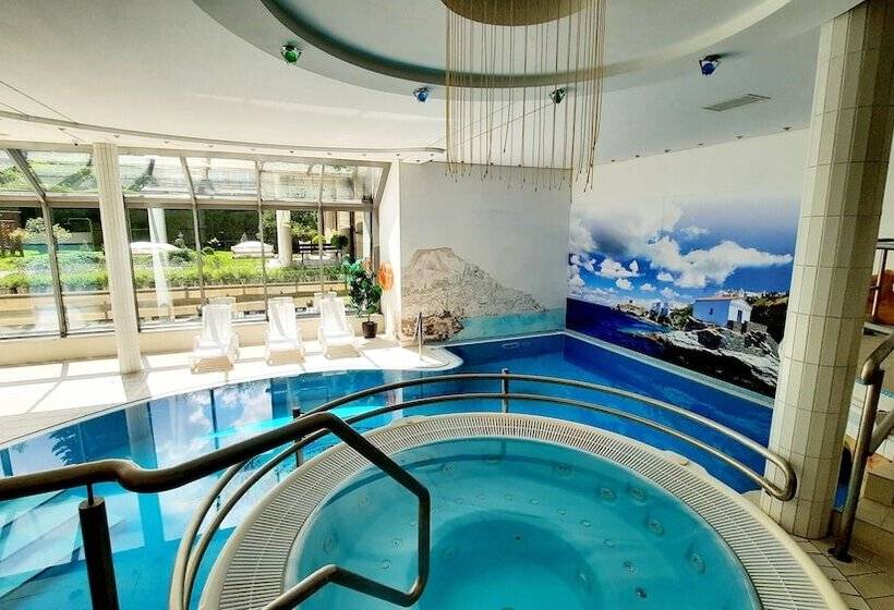 Отель Malachit Karpacz Spa