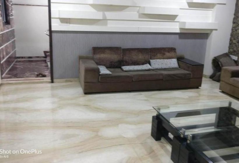 Lrh Balaji Apartment