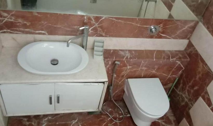 Lrh Balaji Apartment