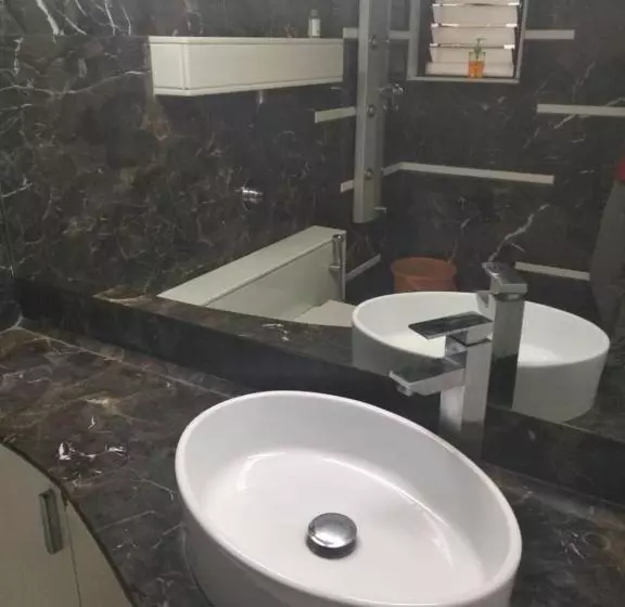 Lrh Balaji Apartment