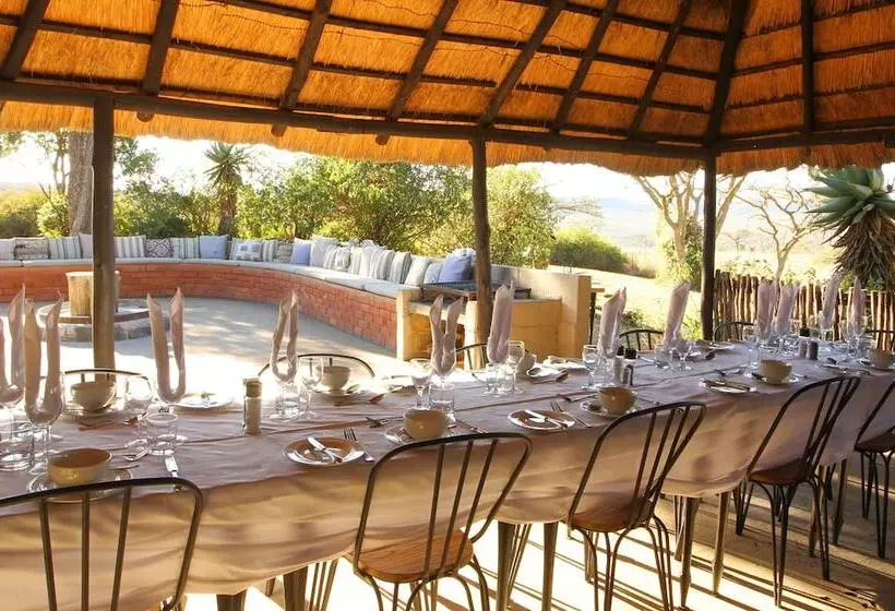 Majatalo Fugitives Drift Lodge