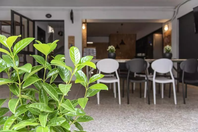 Majatalo Piraeus Premium Suites