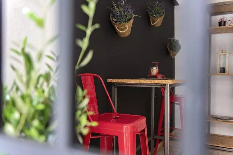 Majatalo Piraeus Premium Suites