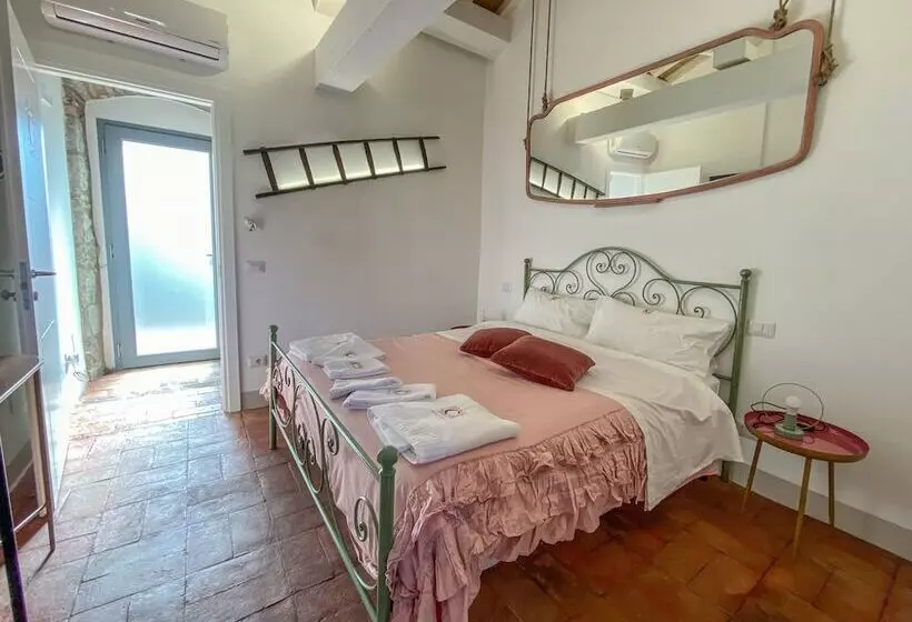 Aamiaismajoitus (B&B) Casale 1541