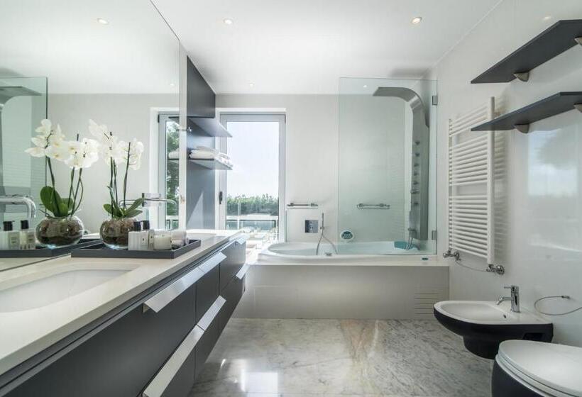 تختخواب و صبحانه Cascais Casa Laranja