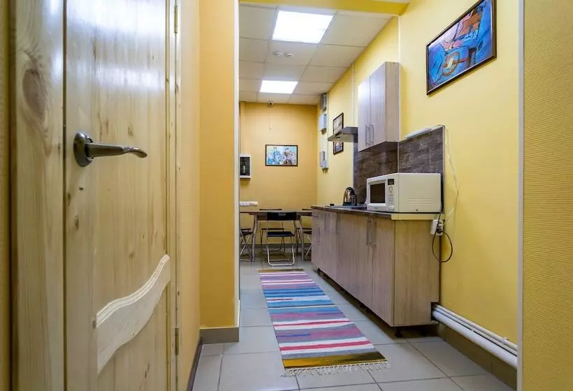 Honey Hostel