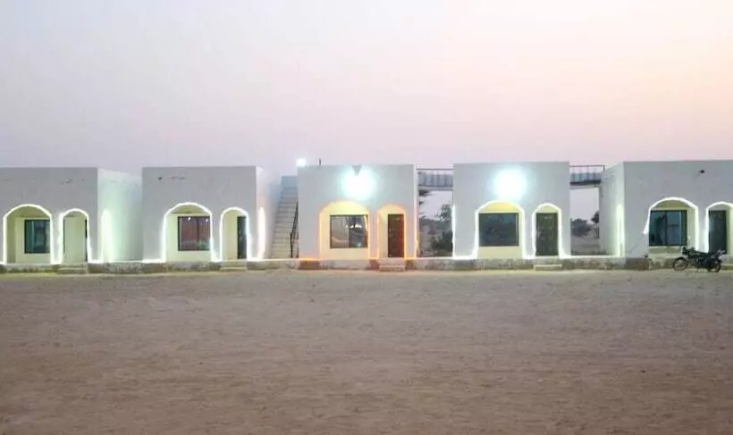 Hotell Dynasty Desert Camp