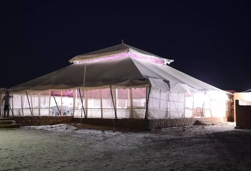 Hotell Dynasty Desert Camp