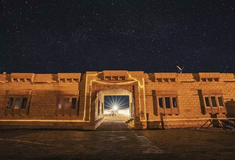 Hotell Dynasty Desert Camp