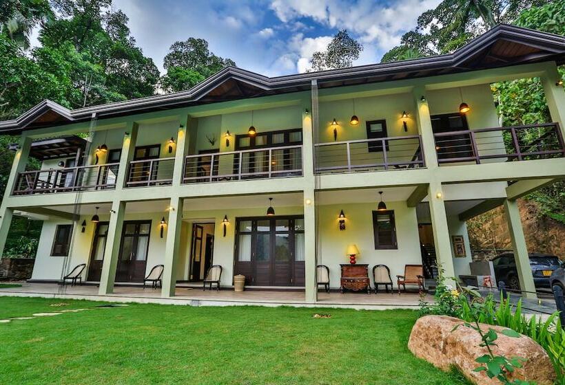 Отель Huluganga Ridge, Kandy