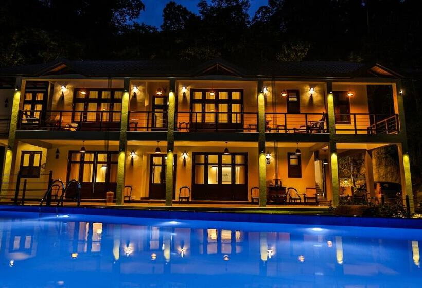 Отель Huluganga Ridge, Kandy