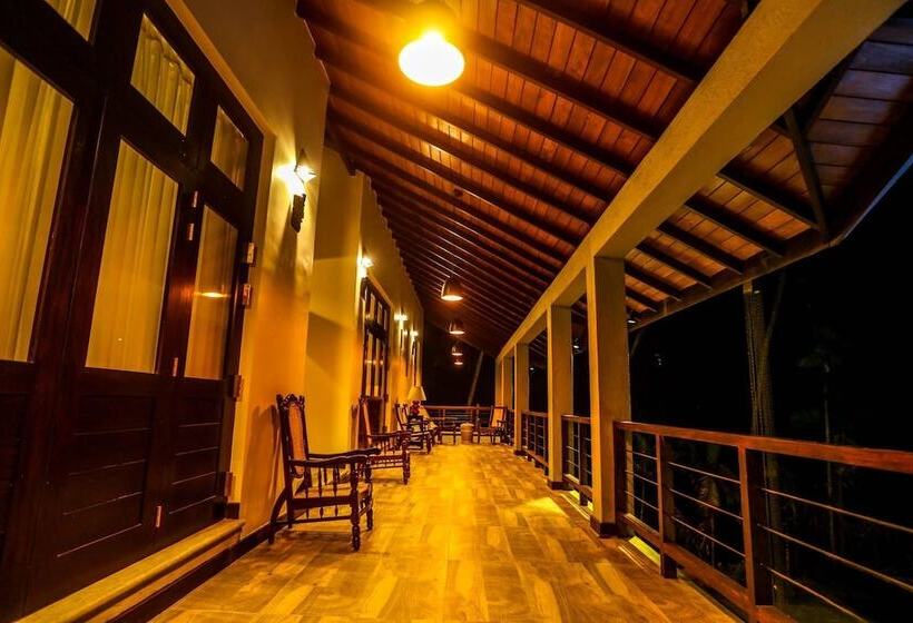 Отель Huluganga Ridge, Kandy