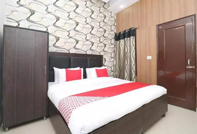 هتل Kailash Regency By Oyo Rooms