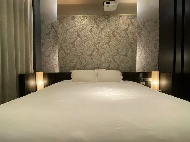 ホテル Oasis  Adults Only