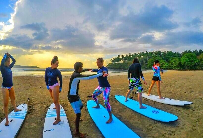 酒店 Ocean Bay Surf Resort Weligama