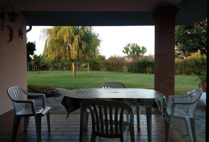 فندق ريفى Agriturismo Bocci