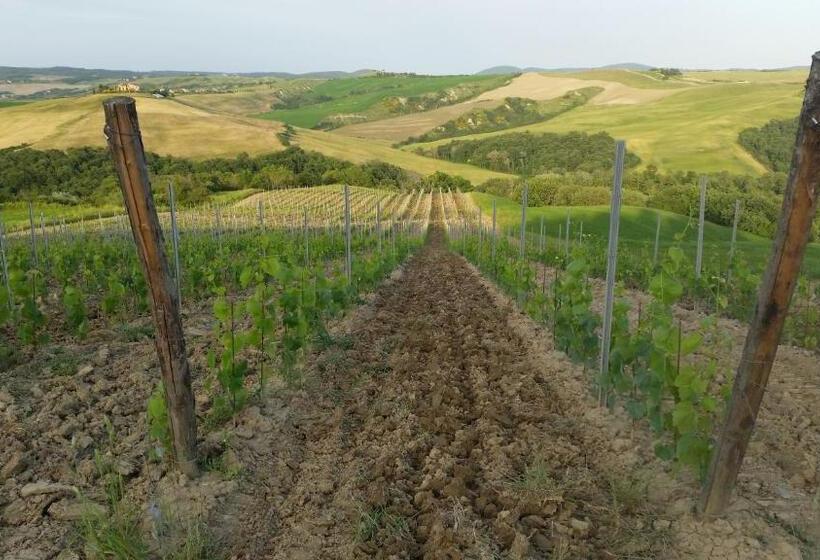 בית מלון כפרי Agriturismo Mocine