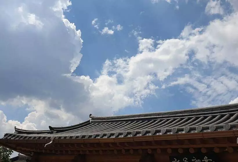 Majatalo Hanok Hyeyum