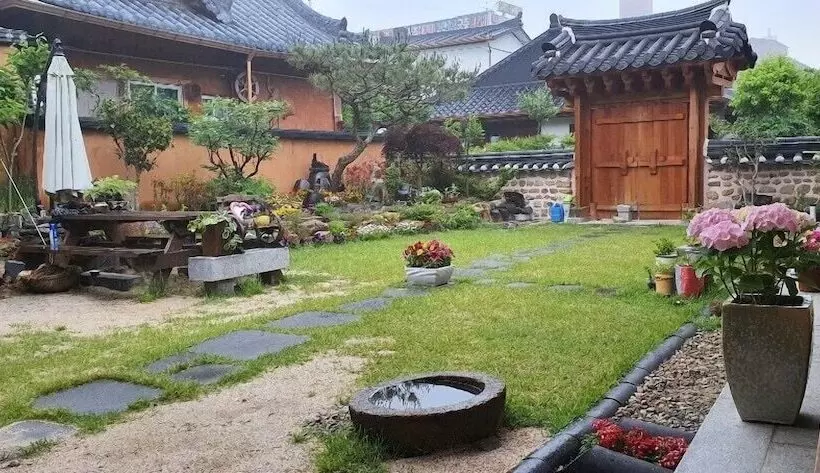 Majatalo Hanok Hyeyum