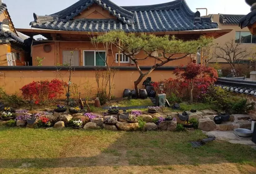 Majatalo Hanok Hyeyum