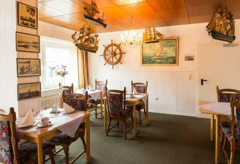 ペンション Just Sleep, Heiligenhafen