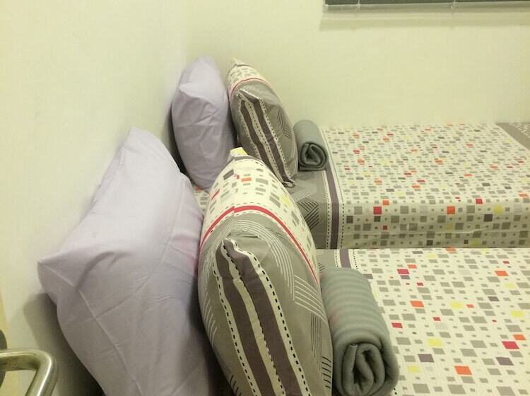 بنسيون Lawang Suite