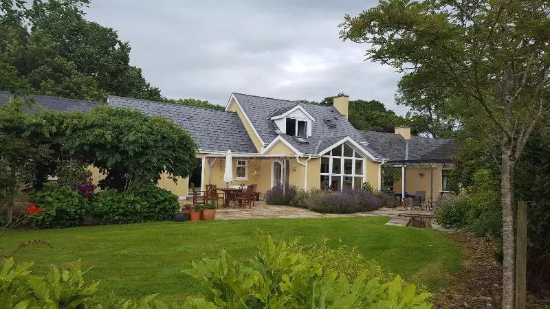 Brookvale Bed & Breakfast