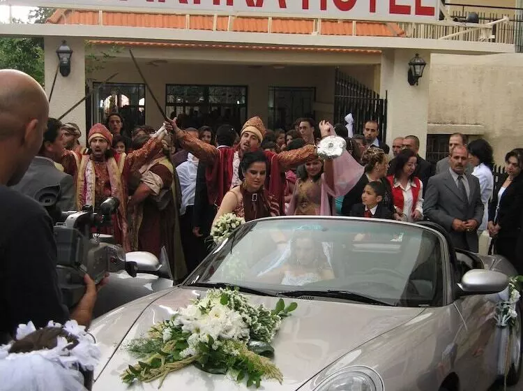 هتل Al Sakhra