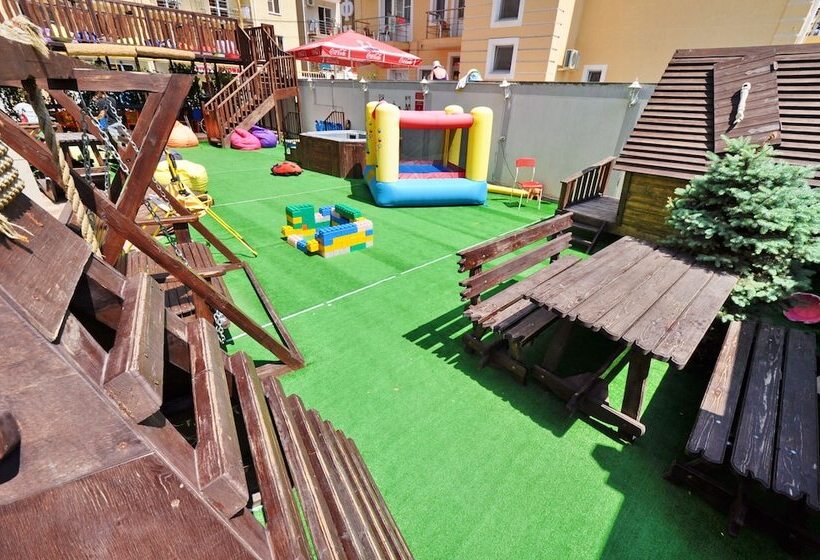 בית מלון כפרי Khloya