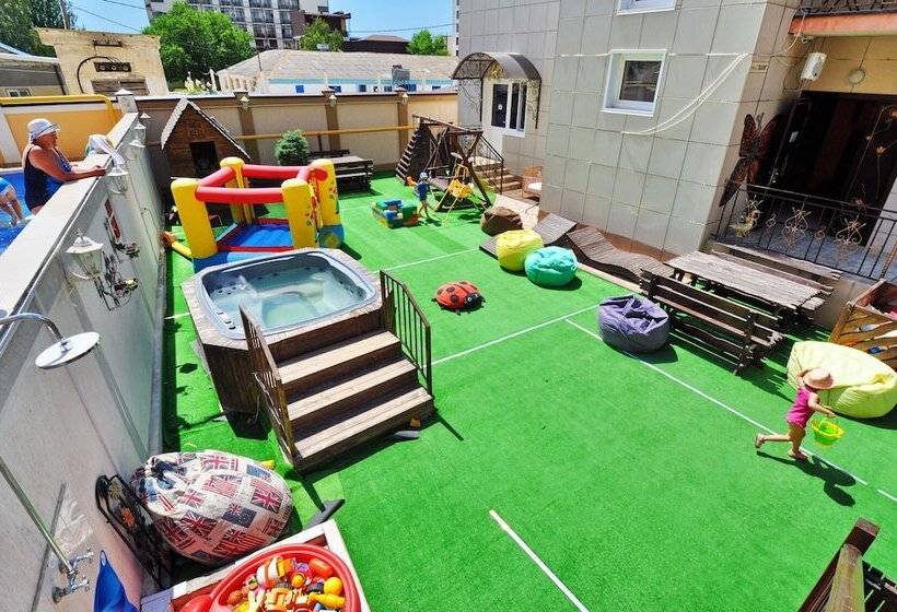 בית מלון כפרי Khloya