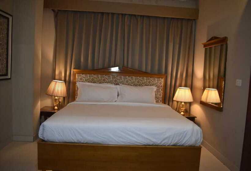 فندق Noosa By Dcrest