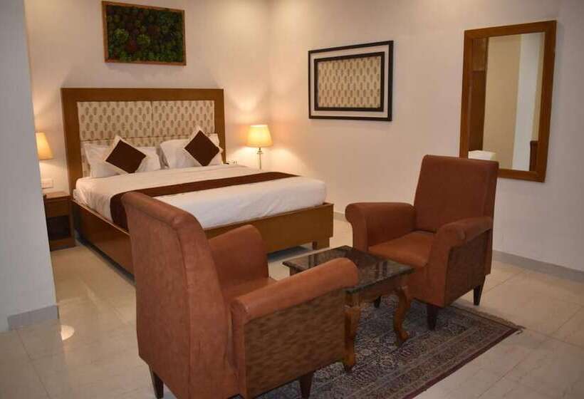 فندق Noosa By Dcrest