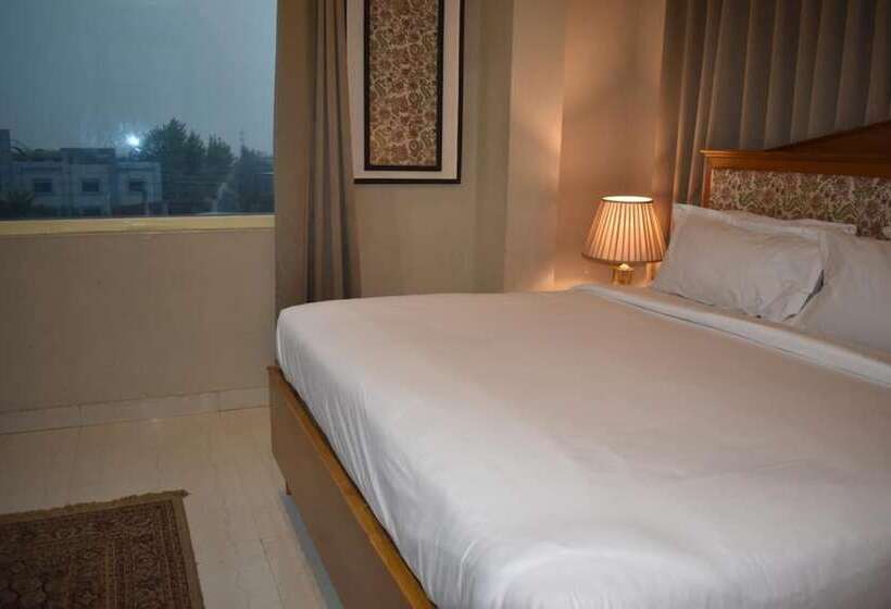 فندق Noosa By Dcrest