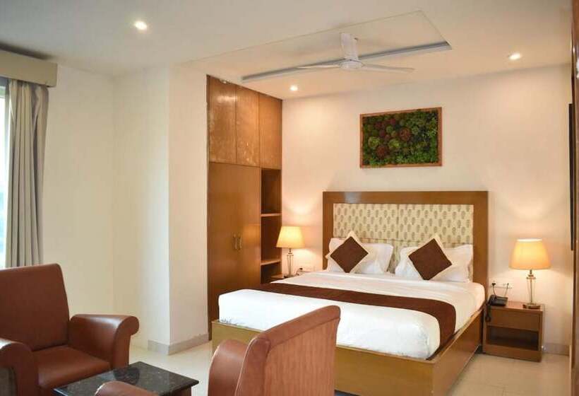 فندق Noosa By Dcrest