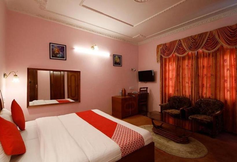 בית מלון כפרי Oakwood Chail