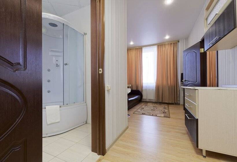 Отель Orion Apartment