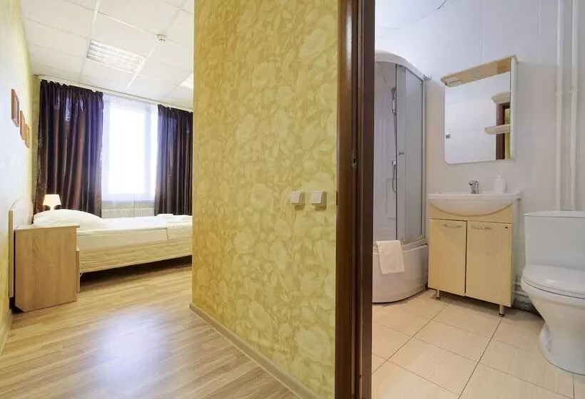 ホテル Orion Apartment