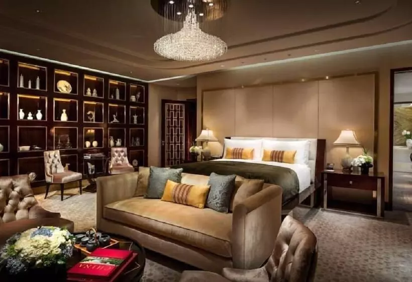 هتل Wuhan Poyer Boutique