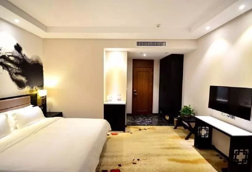هتل Wuhan Poyer Boutique