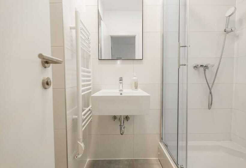 King's Street Apartments