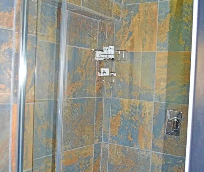 Majatalo Lake Sands Manor