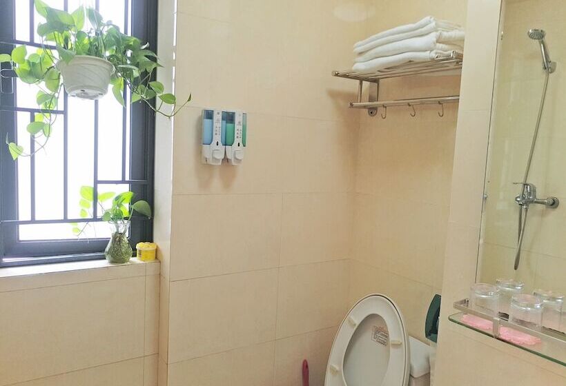 Bai Li Deng Apartment